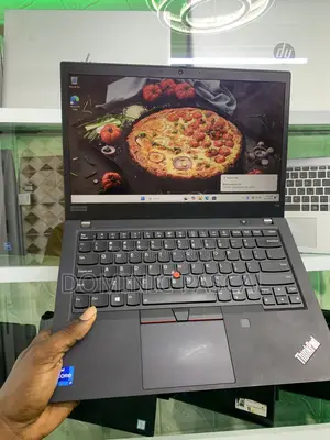 Lenovo ThinkPad T14 Gen 2 Laptop