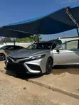 Toyota Camry SE 2024 Gray - 3
