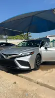 Toyota Camry SE 2024 Gray - 4