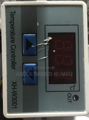 Incubator Thermostat Controller