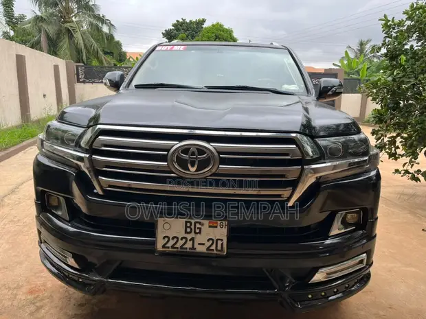 Toyota Land Cruiser 4.5 V8 GXR 2011 Black - 1