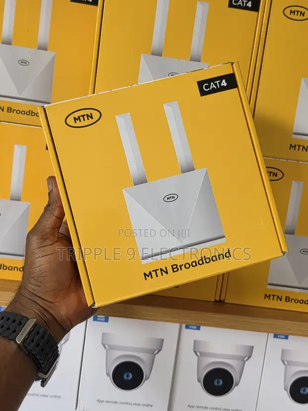 MTN CAT4 4G LTE Router with Power Bank - 1