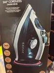 George Home 360 Cordless Steam Iron - White & Gold - 1