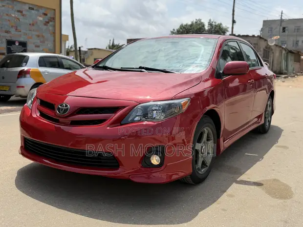 Toyota Corolla S 2013 Red - 1
