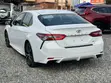 Toyota Camry SE 2018 White - 5