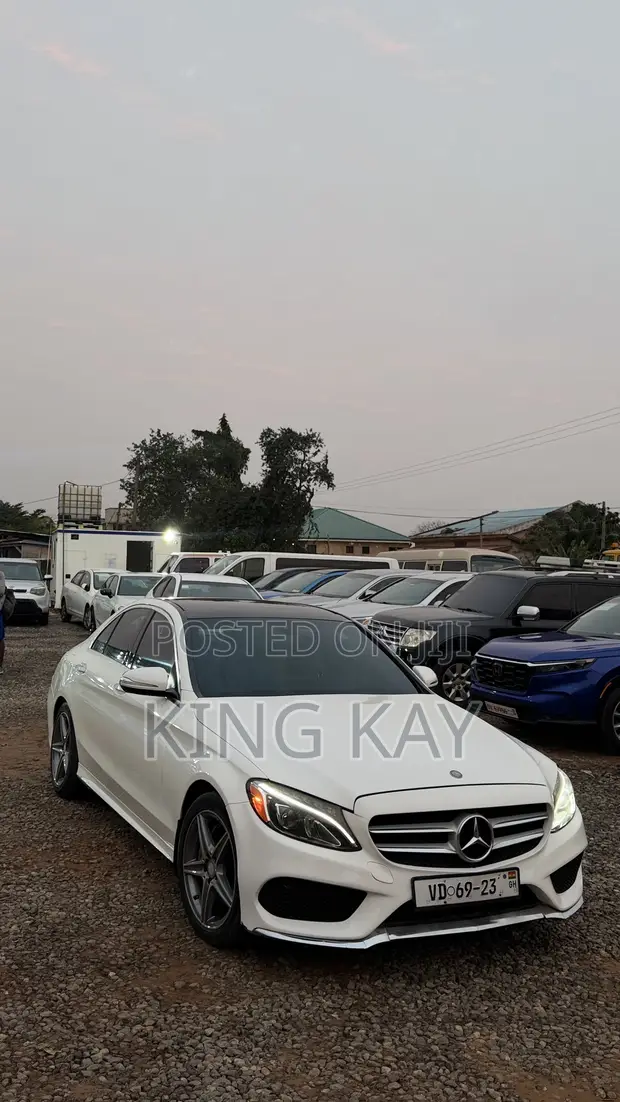 Mercedes-Benz C300 Luxury 4matic Sedan AWD 2017 White - 1