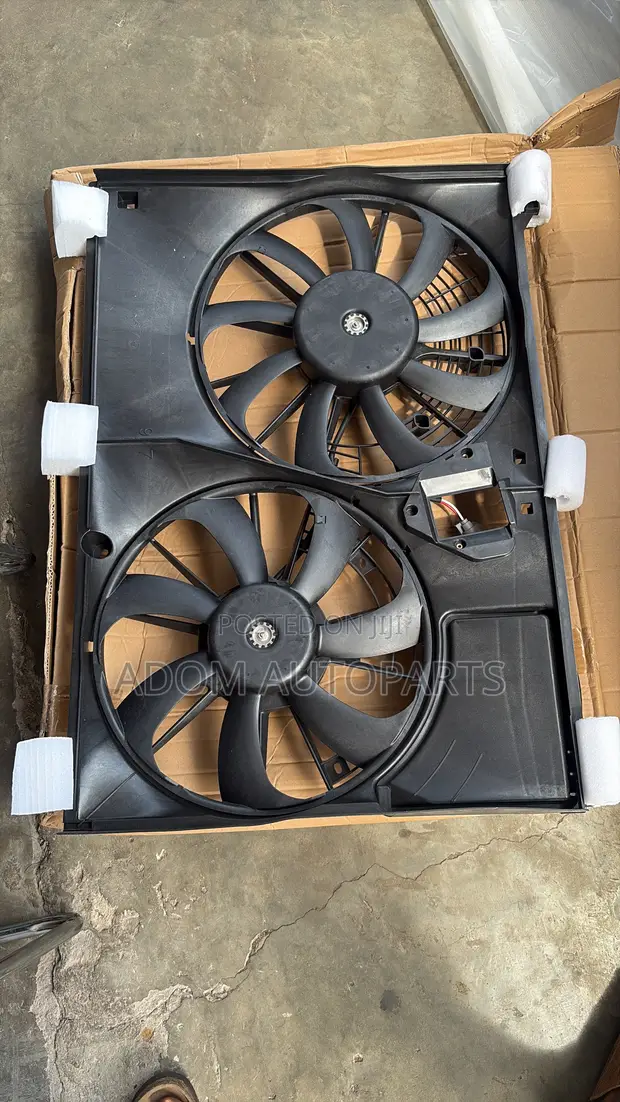 Acura RDX Radiator Fan (2019-2024) - 1