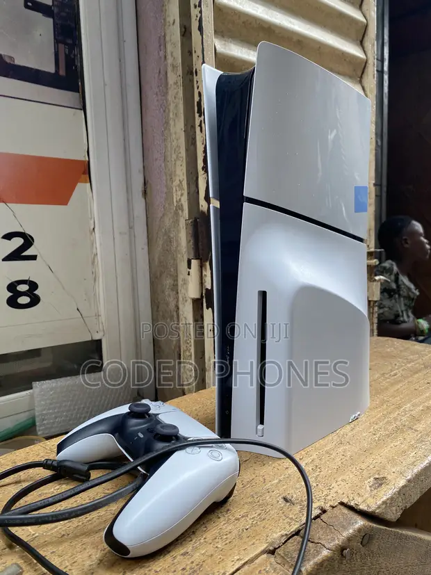 PlayStation 5 Slim Standard - 1