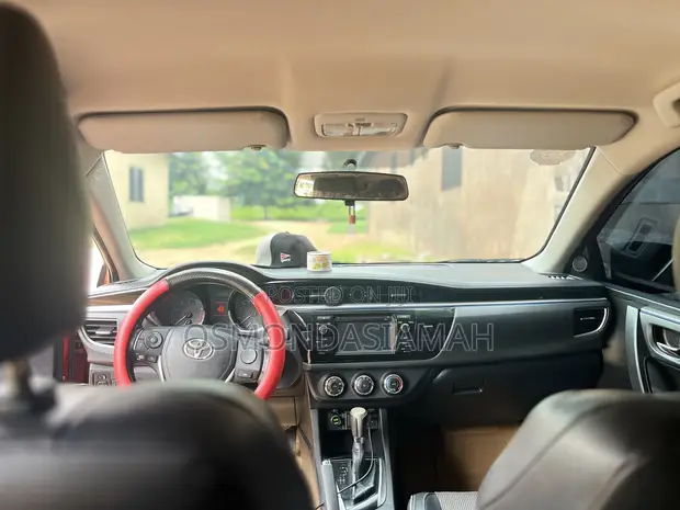 Toyota Corolla 2016 Sports - 1