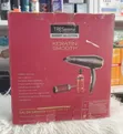 TRESemmé Keratin Saloon Hand Dryer - 2