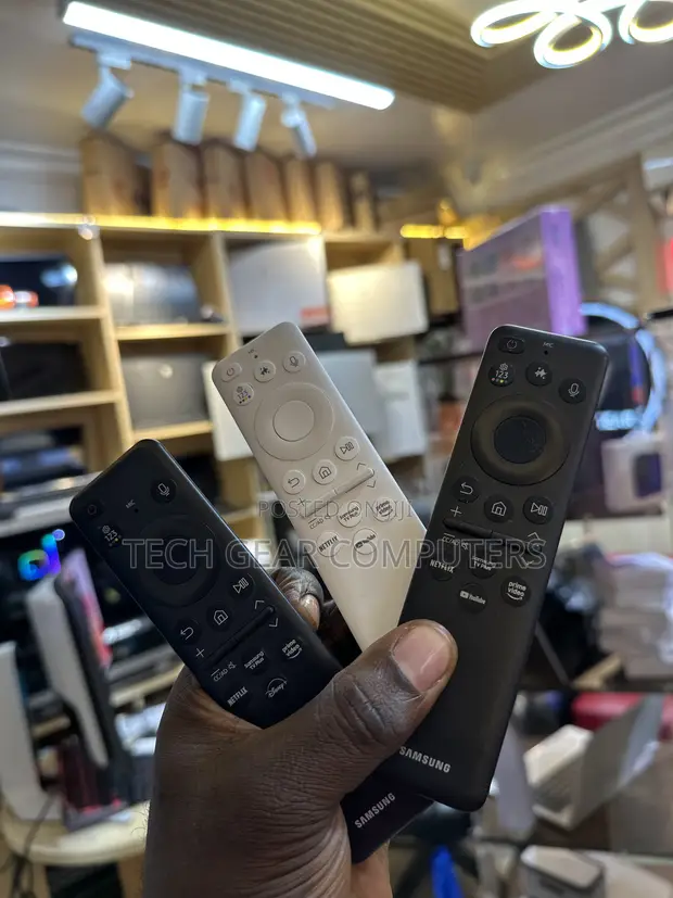 Original Samsung TV Smart Remote - Solar/USB Charging - 1