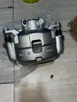 Mitsubishi L200 Front Hub Calipers - 1