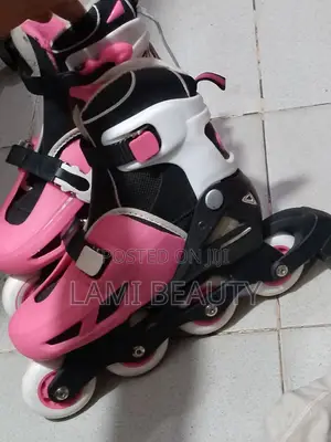 4-Tire Roller Skates - Size 36