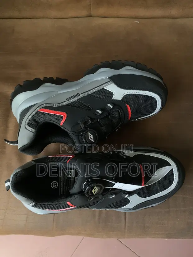Brand New Safety Boots - Size 43 - 1