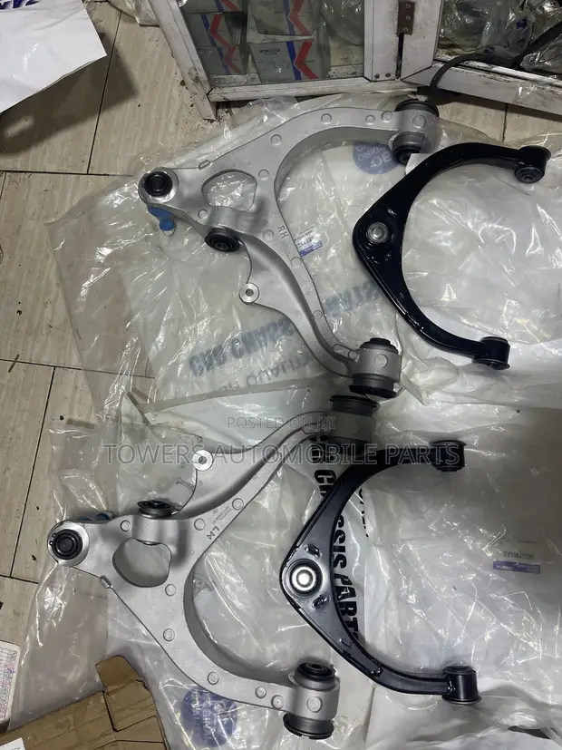 RAM 1500 2019-2025 Lower and Upper Arm Set - 1