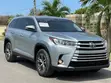 Toyota Highlander LE 2019 Silver - 4