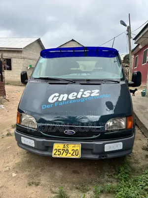 Ford Transit 2002 Bus