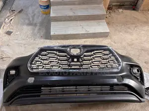 Toyota Highlander Front Bumper (2020-2022)