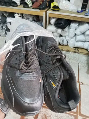 Nike Air Max Sneakers - Brand New