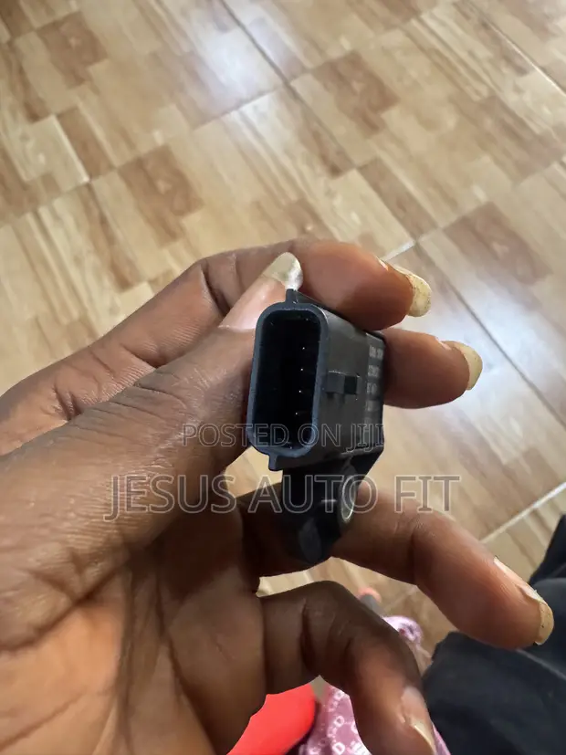 Nissan Renault 1.5 1.6 dCi Pressure Sensor - 1