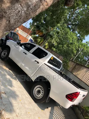 Brand New Toyota Hilux 2025 White