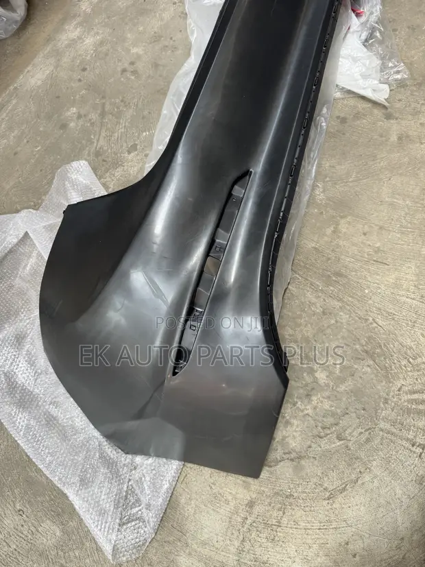 Hyundai Elantra Back Bumper (2016-2018) - 1