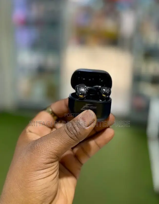 EDGE Wireless Earbuds - 1