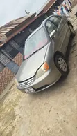 Honda Civic 2008 Silver - 2
