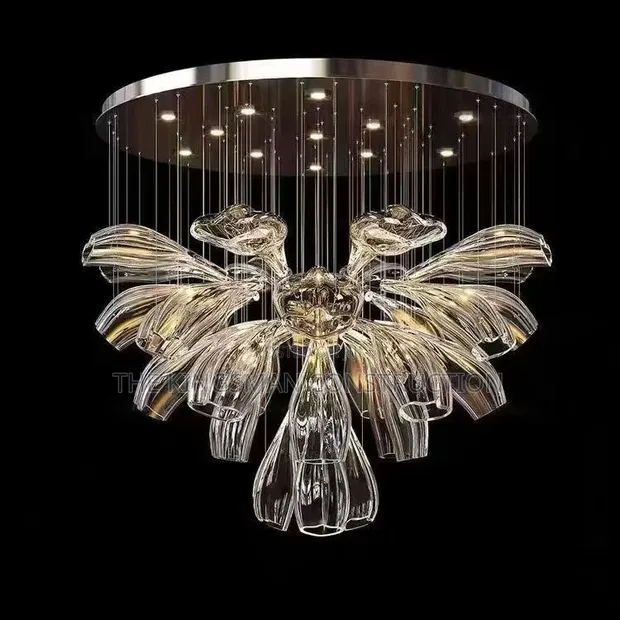 Grand Crystal Chandelier - Gold - 1