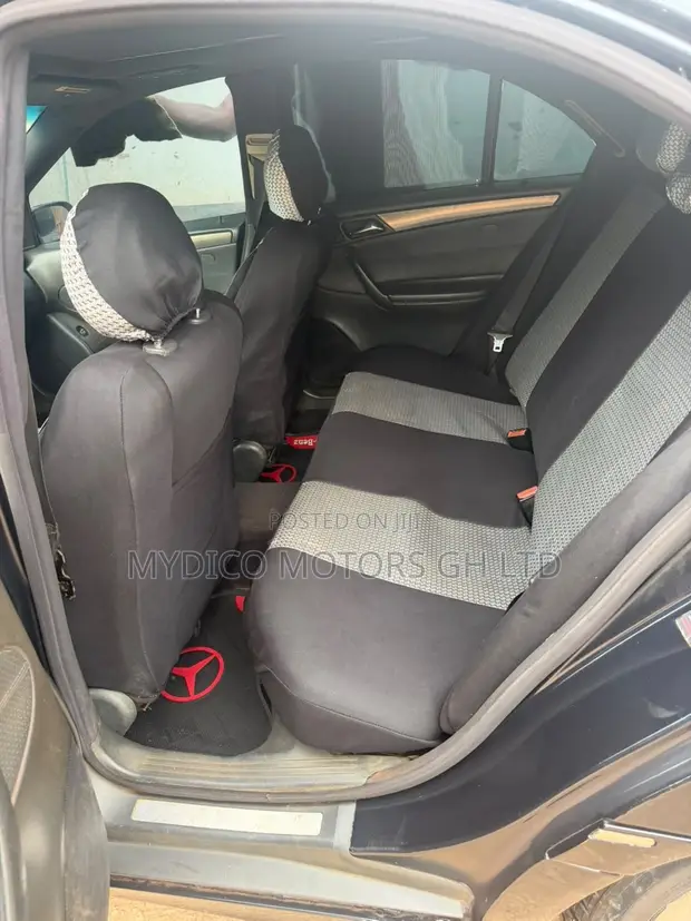 Mercedes-Benz C230 2008 Black - 1
