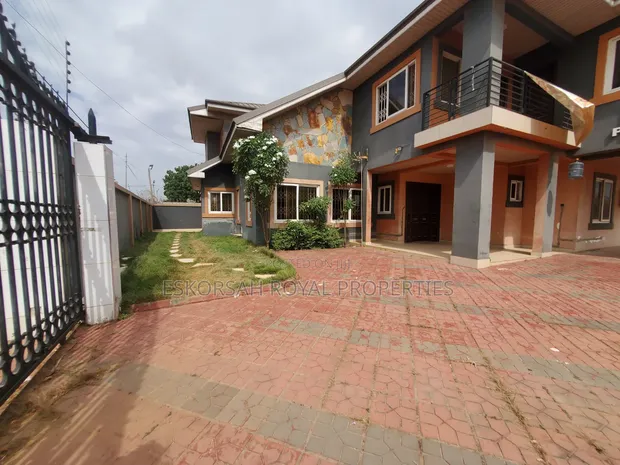 4 Bedroom House for Rent in East Legon, Adjiringanor - 1