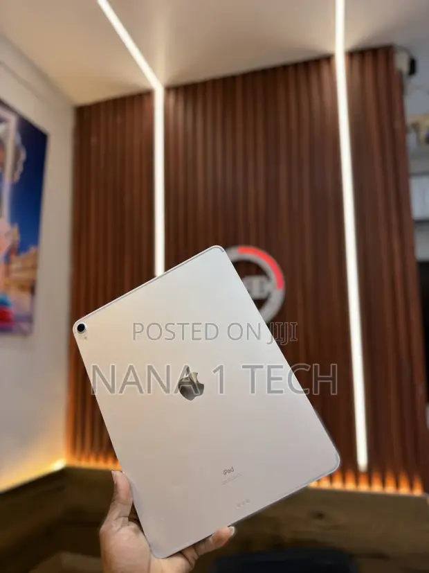 Apple iPad Pro 12.9 (2018) 256GB Silver - 1