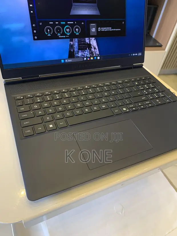 New Dell Alienware Aurora Laptop - 1
