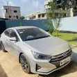2019 Hyundai Elantra Limited Silver - 4