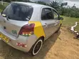 Toyota Vitz 1.0 FWD 3dr 2010 Silver - 2