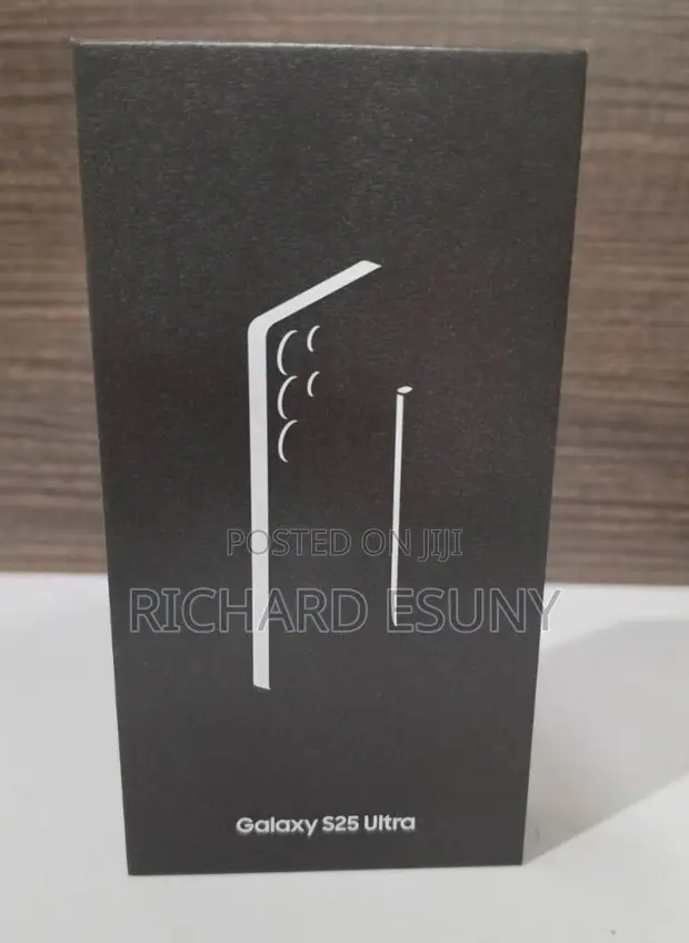 New Samsung Galaxy S25 Ultra 1 TB Black - 1