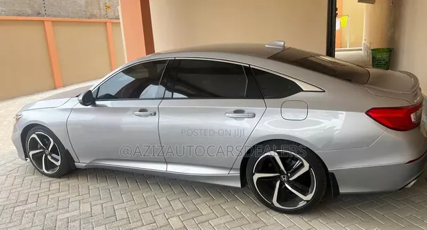 2019 Honda Accord Sport 1.5L Turbo Silver - 1