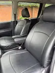 Toyota Voxy 2013 White - 2