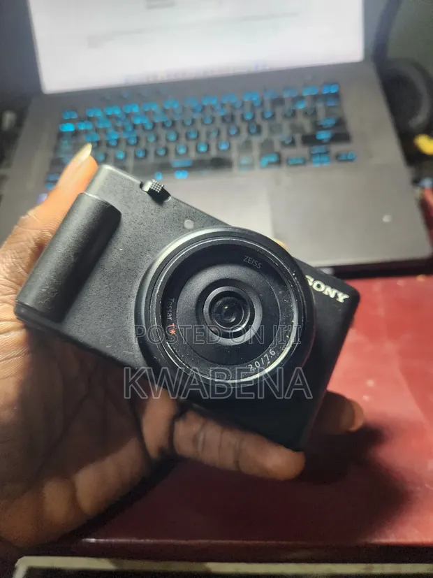 Sony ZV-1F Camera - 1