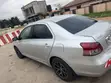 Toyota Yaris Base Sedan 2010 Silver - 4