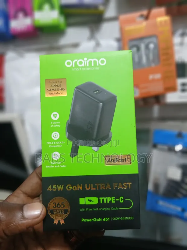 Oraimo 45W GaN Ultra Fast Charger - 1