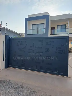 4 Bedroom House for Rent in East Legon, Adjiriganor
