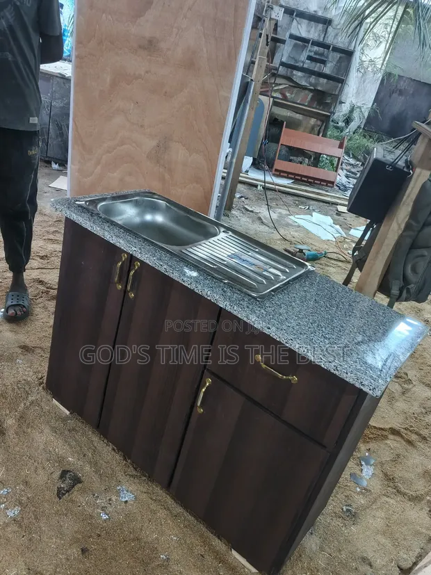 Four Feet Cabinet with Sink - 1