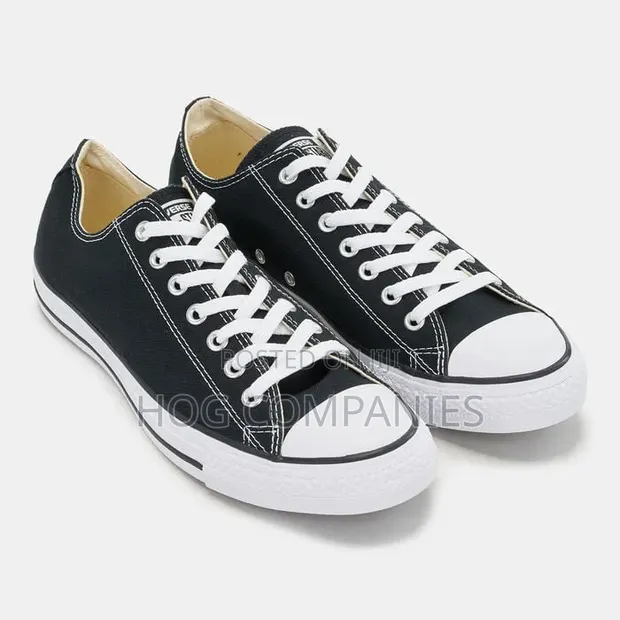 Converse Chuck Taylor Canvas Sneakers - Black - 1