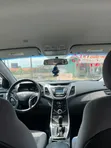 Hyundai Elantra 2015 Silver - 3