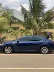 Toyota Camry LE 2021 Blue - 4