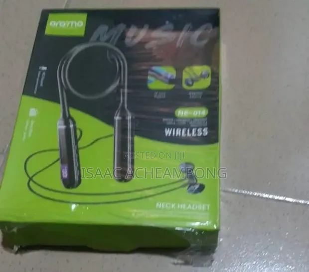 Bluetooth Necklace Earphones (No Radio Receiver) - 1
