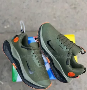 Nike Infinity RN 4 Sneakers