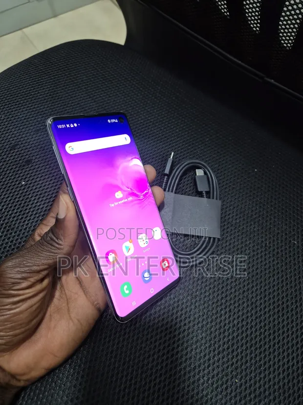 Samsung Galaxy S10 128GB Black - 1