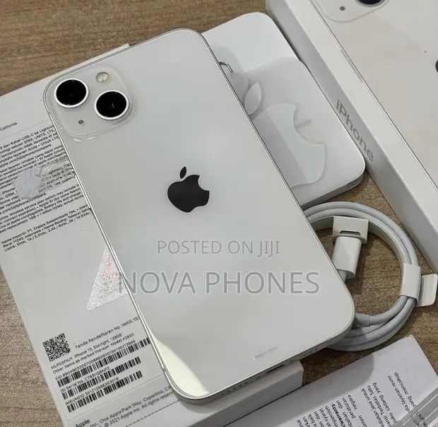 New Apple iPhone 13 256GB White - 1